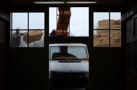 Straw Delivery, 2014 Stonestreet Farm